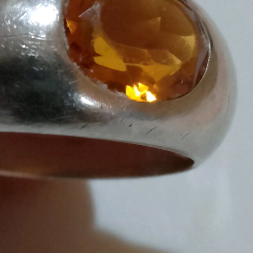 Silver ring 925 like new with orange stone