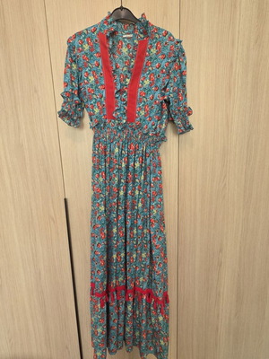 Regalinas long floral dress like new, size S/M, multicolor
