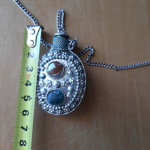 Vintage perfume bottle necklace 60s-70s used with semi-precious stones
