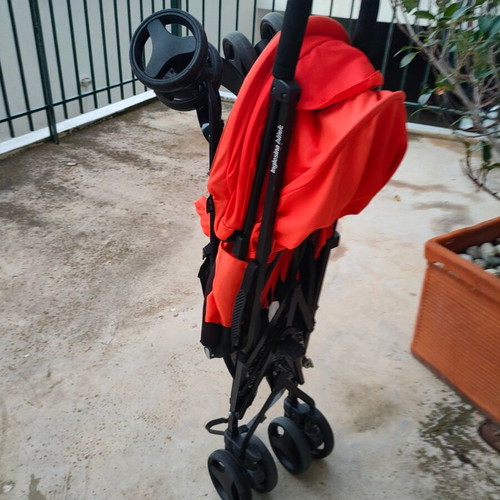 Inglesina Blink stroller like new, coral color, lightweight