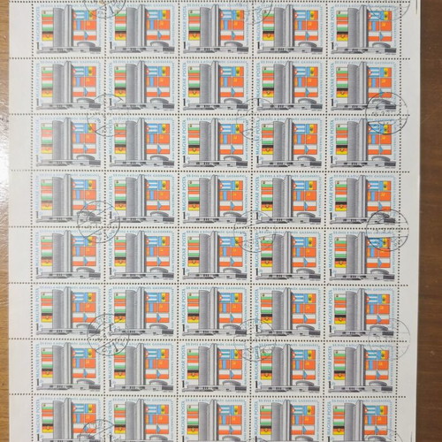 Full sheet of 50 Hungarian stamps like new, thematic European cooperation