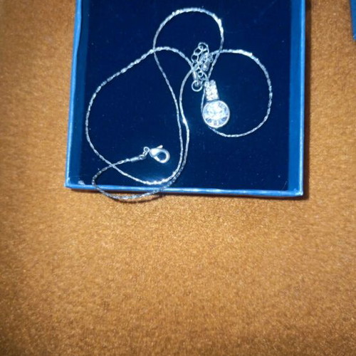2 Neoglory Collection necklaces with Swarovski elements like new, silver