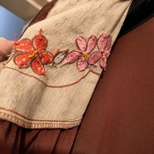 Outerwear dress robe new with handmade embroidery, size large