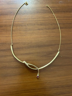 LDADPR vintage necklace with genuine red ruby like new