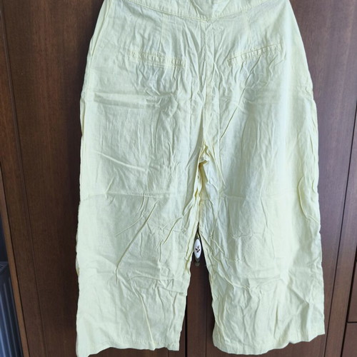 Mango women's yellow pants size L, new