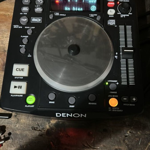 Denon DNS1200 professional CDJ media player