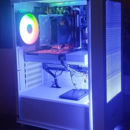 Gaming PC Intel I7 2600K GTX 960 16GB DDR3 SSD+HDD Windows 10 like new