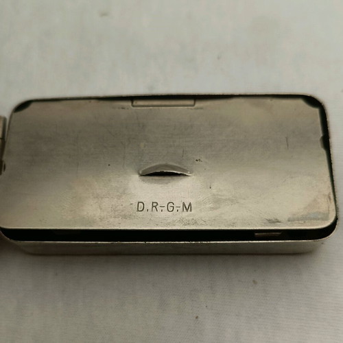 Portable medical antique device used for sterilizing tools