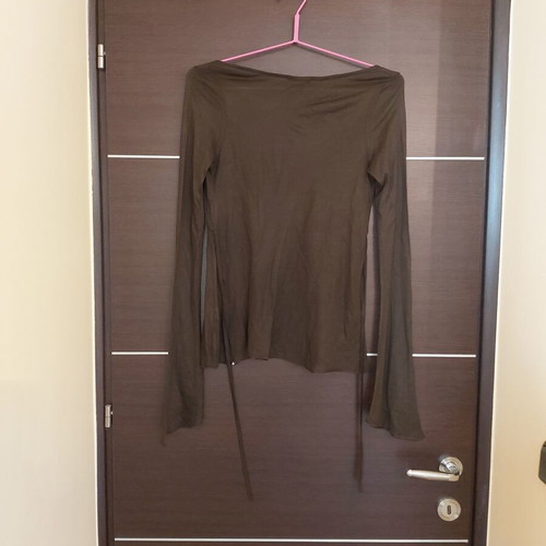 Women's blouse like new, size M, brown