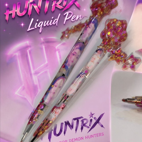 Liquid glitter pen Huntrix handmade, personalized resin