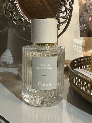 Iris Chloe Atelier de Fleurs Eau de Parfum 50ml new, one spray missing