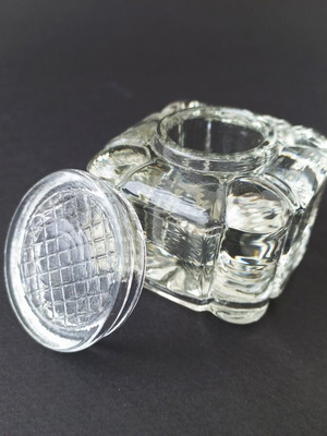 Antique inkwell like new, glass, very old