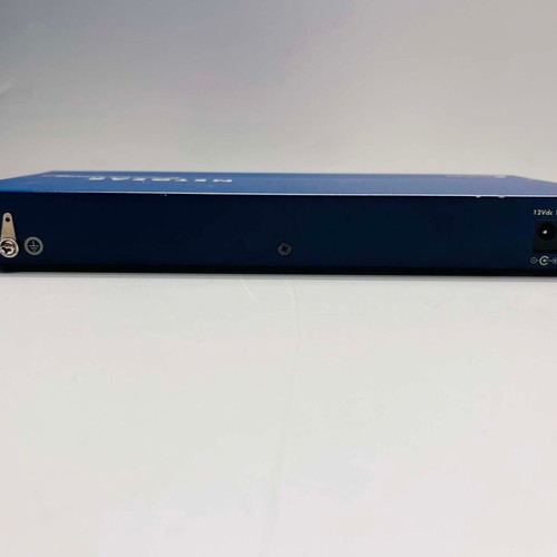 Netgear DS108 Dual Speed Hub 8 Ports 10/100 Mbps like new, vintage