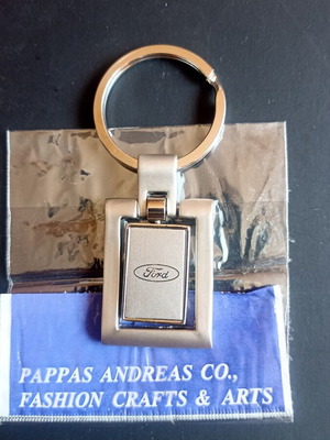 Vintage Ford spinning keychain, New Old Stock, heavy metal 37g