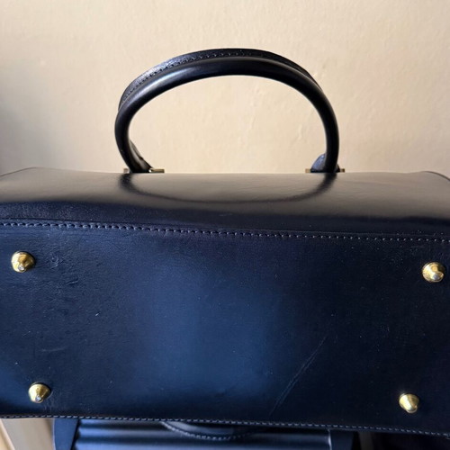 Adonio Adriano women's black handbag like new
