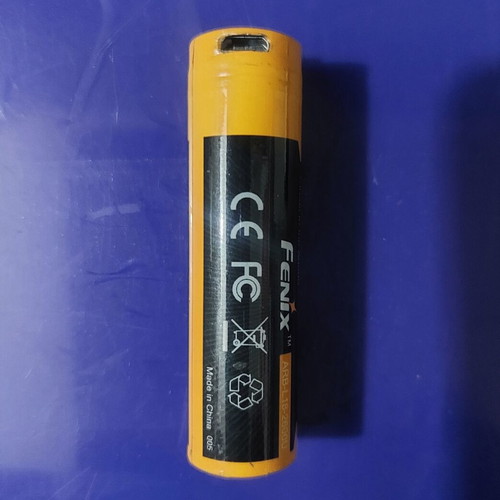 Fenix PD32 professional flashlight like new, 900 lumens