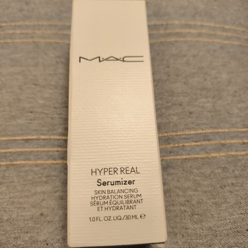 MAC Hyper Real Serumizer skin balancing hydration serum 30ml unused