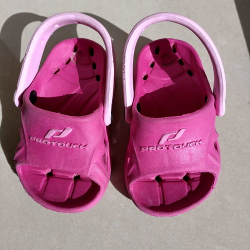 Pro Touch baby swimming sandals used, size 20/21