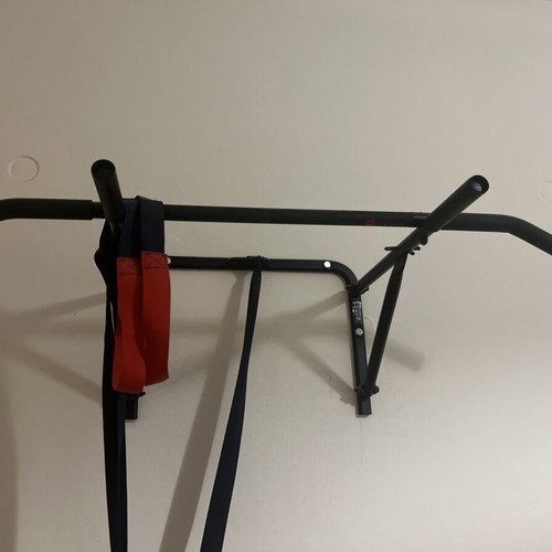 Corength Gym Set like new with Wall Pull-Up Bar and Suspension Straps