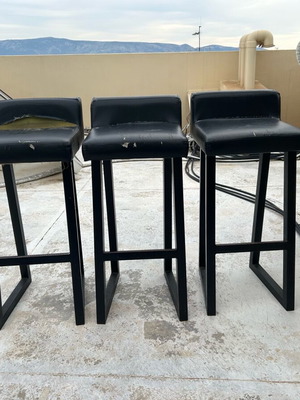 Bar stools used, set of 3, with metal frame