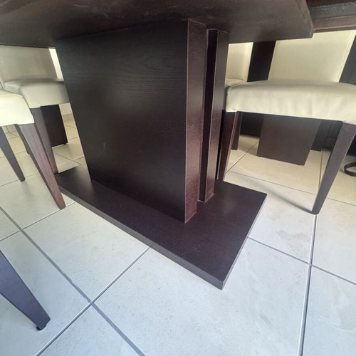 Dining table modern wenge color with glass detail and extension mechanism like new