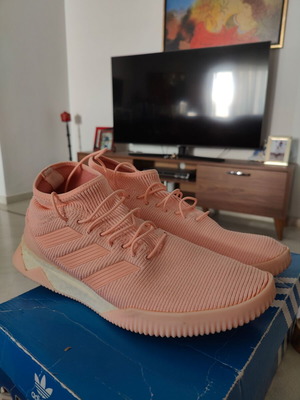 Adidas Predator Tango 18.1 αθλητικά σαν καινούργιο, νούμερο 47,5 στενή γραμμή