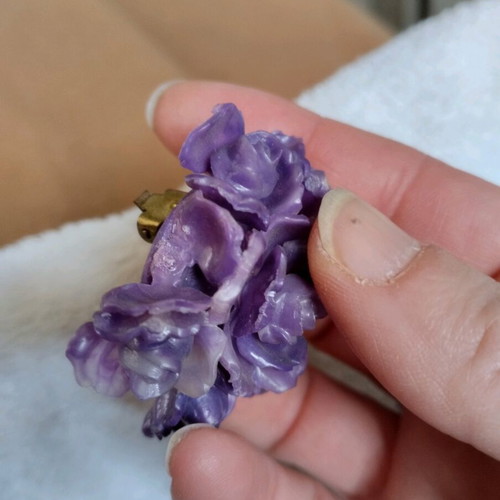 Clip-on earrings used, plastic, flower shape, purple