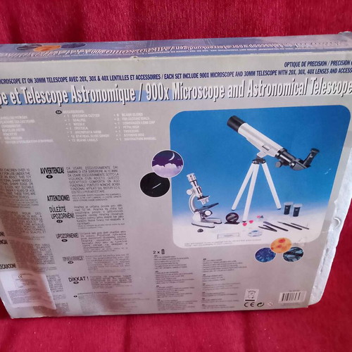 Microscope and Telescope Set 1990-95 like new, collectible