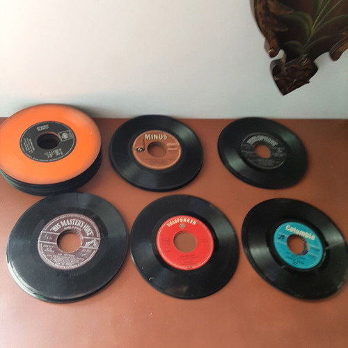 45 RPM vinyl records used, pack of 39