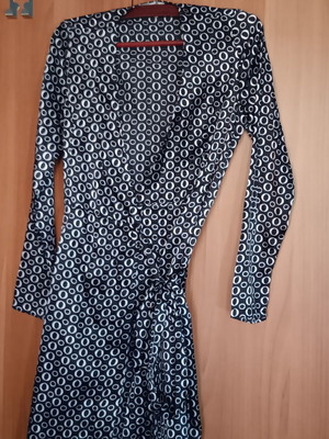 Northland small robe-dress, black and white