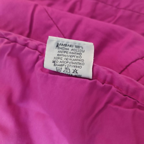 Double quilt fuchsia with embroidery 220x218 cm like new