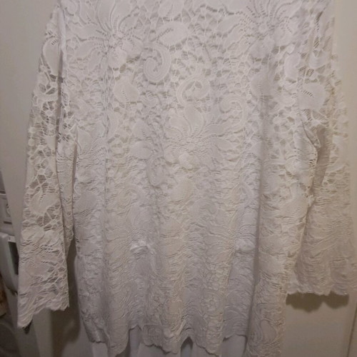 Long-line blouse like new, lace, white