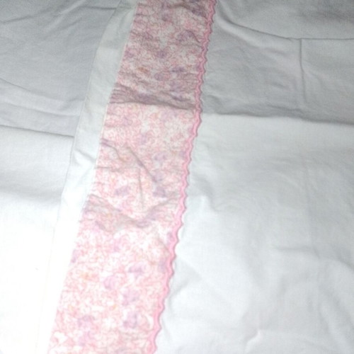 Half-double bed sheet with pink border, cotton, pillowcase included