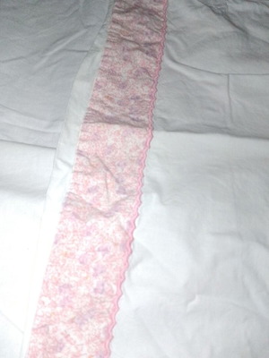 Half-double bed sheet with pink border, cotton, pillowcase included
