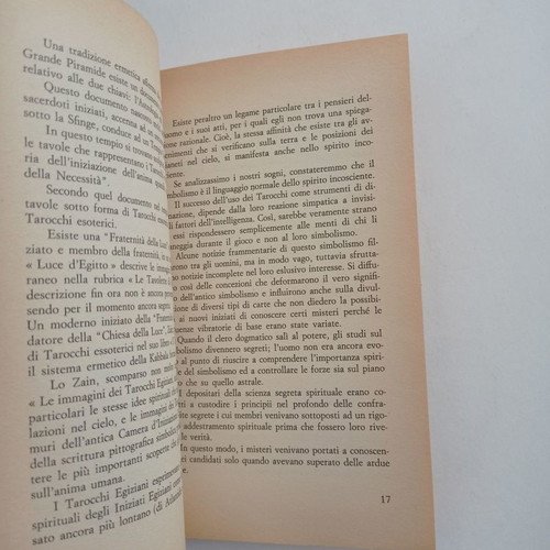 I Tarocchi book used, Italian