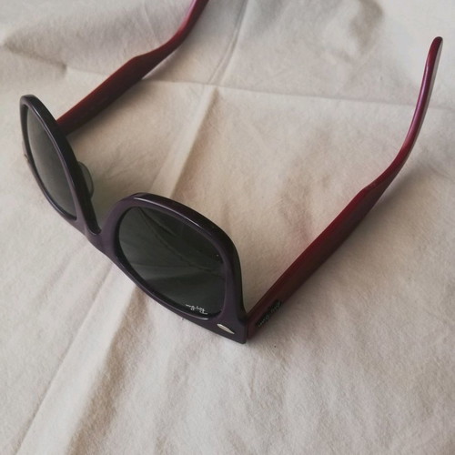Ray Ban sunglasses used with purple frame and black-blue lenses