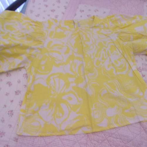 LUMINA SET T-SHIRT PANTS YELLOW COLOR UNUSED