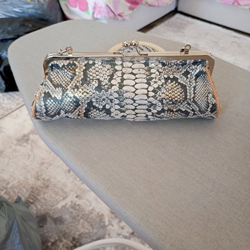 Evening shoulder bag like new, snake imitation black and gray