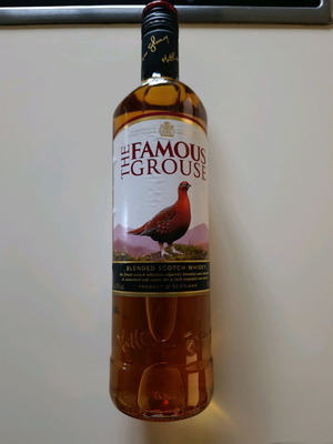 Ουίσκι The Famous Grouse 700ml καινούργιο