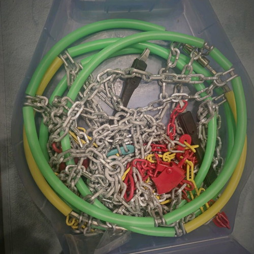 Car snow chains new, unused
