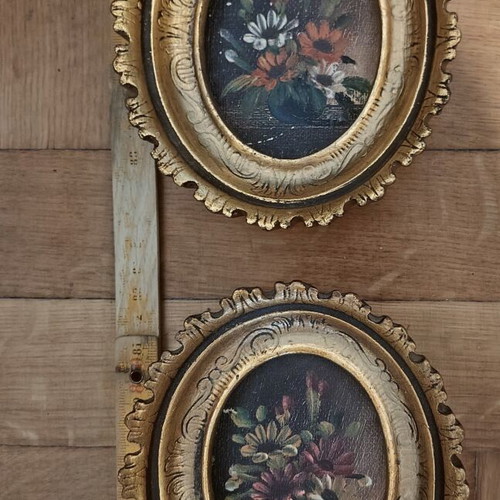 Pair of small oval paintings with embossed gold frames, like new