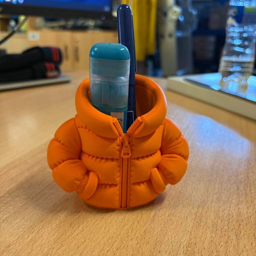 Puffer Jacket 3D Printed Pencil Holder new, decorative desk accessory