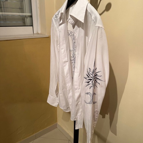 Bitsiani shirt used, white with unique embroidery, size M