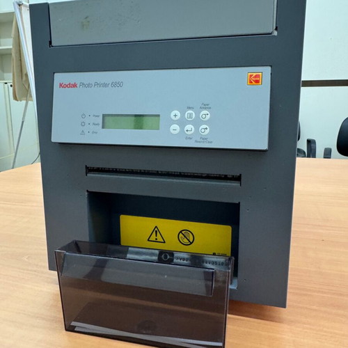 Kodak Photo Printer 6850 used professional thermal photo printer