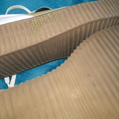 Divine Follie sports shoes like new, size 37, white and gold