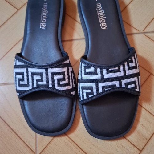 Mythology leather women's slides black and white size 41 new