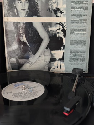 Gloria Estefan Cuts Both Ways vinyl used, 1989