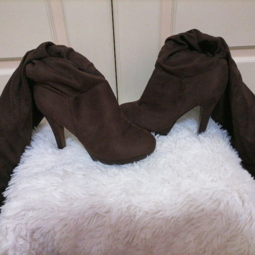 Kastoria boots knee-high like new, brown