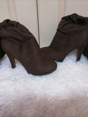 Kastoria boots knee-high like new, brown