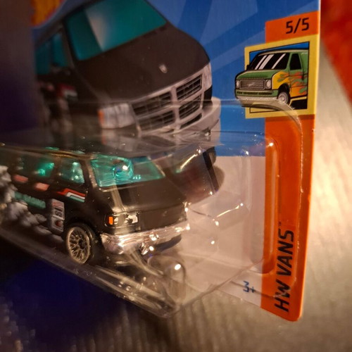 Dodge Van Hot Wheels 2024 new, mint in box